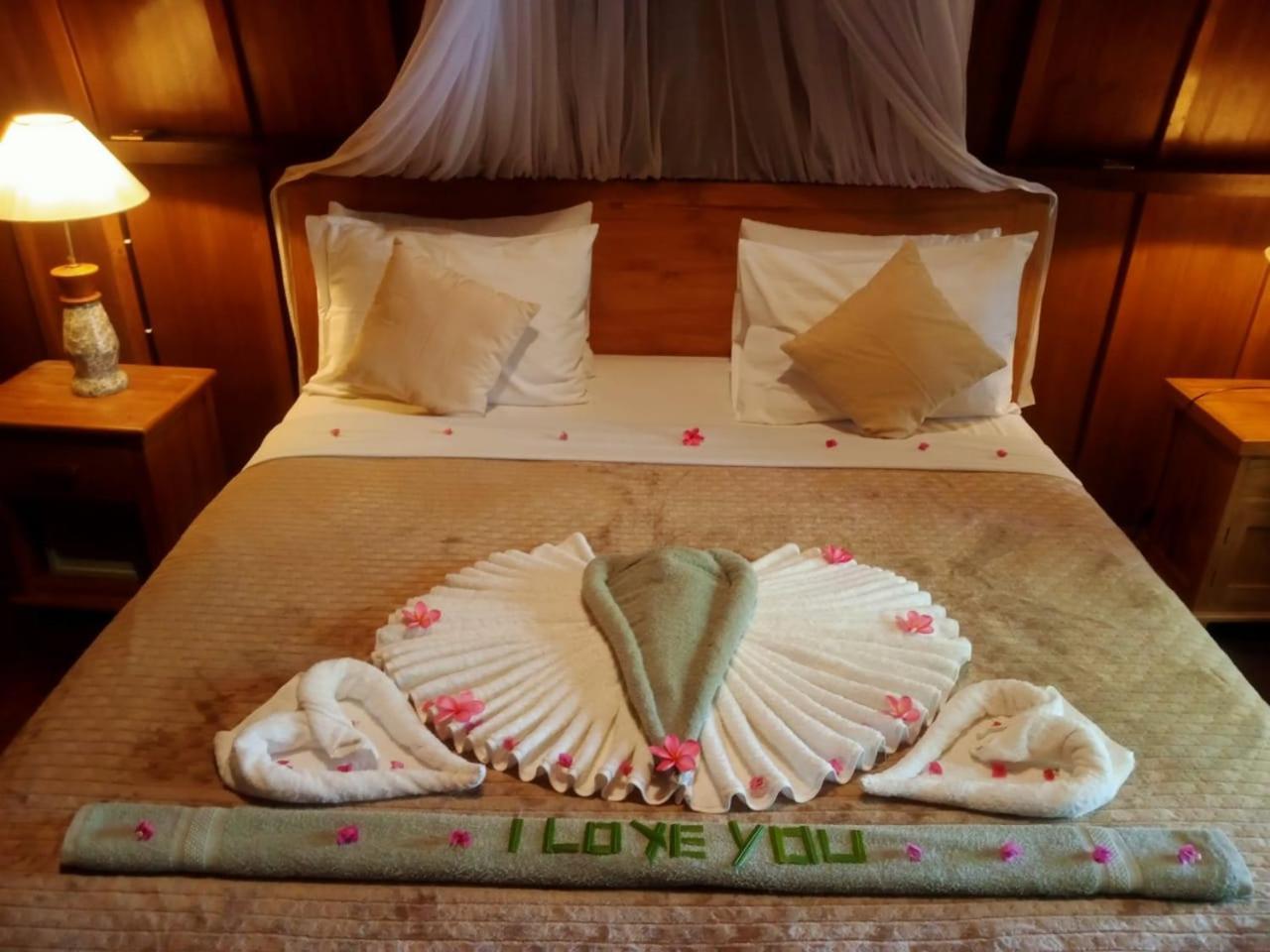 Hakuna Matata Resort Gili Air Exterior foto
